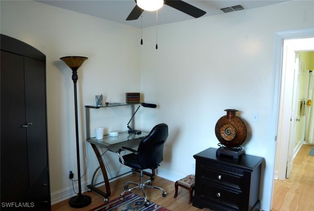 931 20th ST SE, Naples, FL 34117