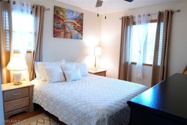 931 20th ST SE, Naples, FL 34117