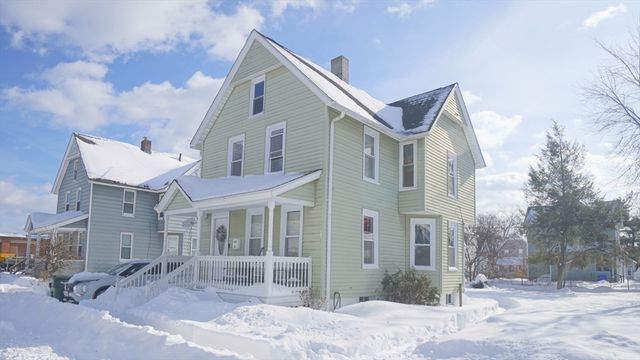 41 Olive St, Springfield, MA 01109