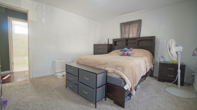 41 Olive St, Springfield, MA 01109