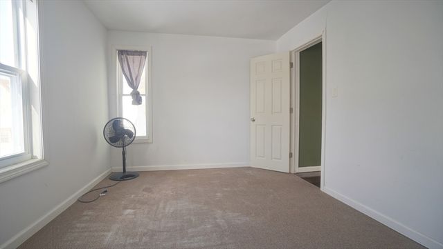 41 Olive St, Springfield, MA 01109