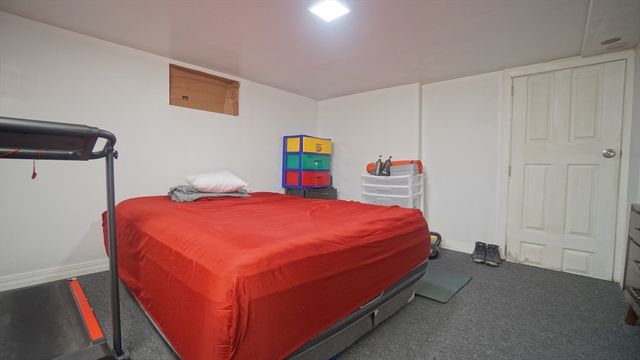 41 Olive St, Springfield, MA 01109