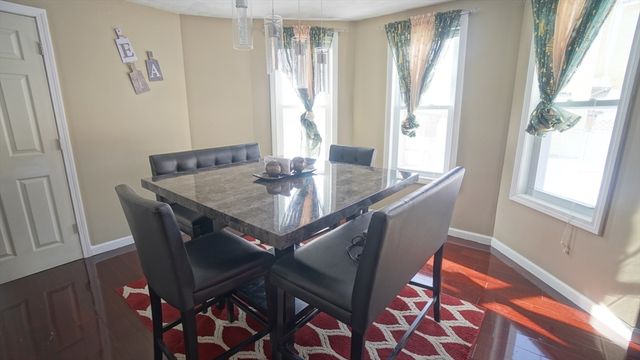 41 Olive St, Springfield, MA 01109