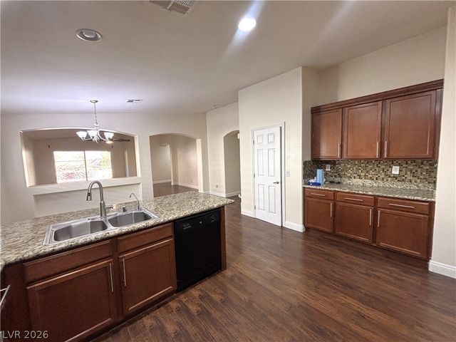 7996 Whitlocks Mill Avenue, Las Vegas, NV 89147