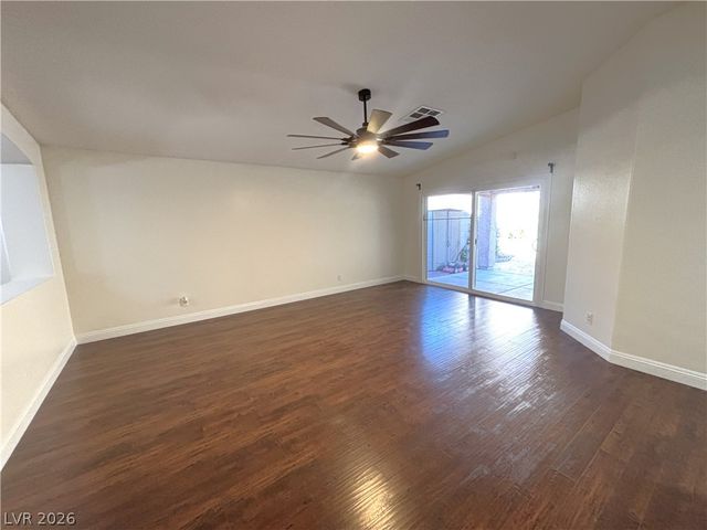 7996 Whitlocks Mill Avenue, Las Vegas, NV 89147