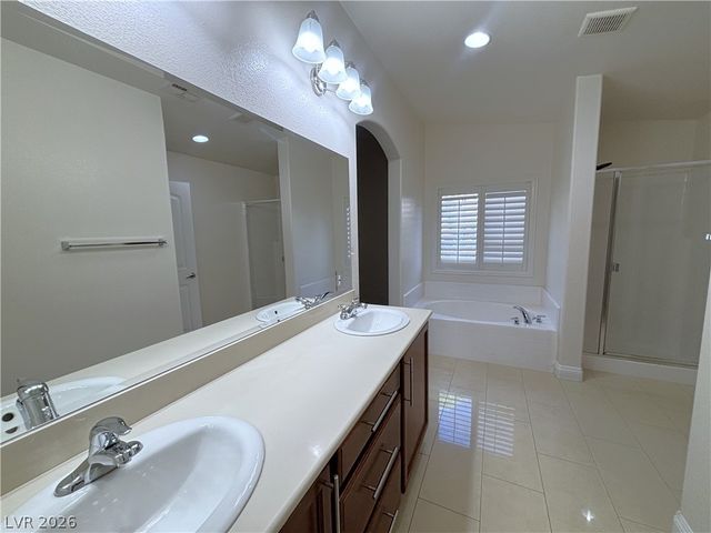 7996 Whitlocks Mill Avenue, Las Vegas, NV 89147