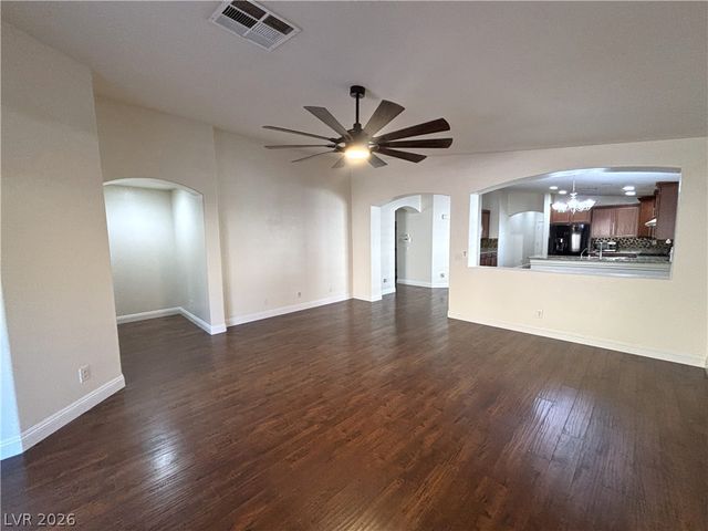 7996 Whitlocks Mill Avenue, Las Vegas, NV 89147