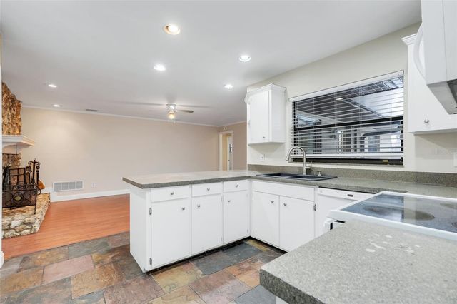 1009 TERRY DRIVE, Altamonte Springs, FL 32714