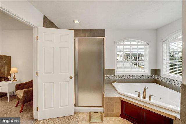 215 GLENNDALE DR, Port Matilda, PA 16870