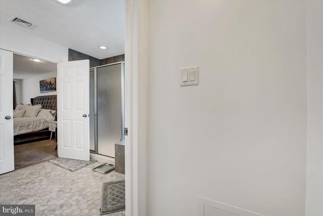 215 GLENNDALE DR, Port Matilda, PA 16870