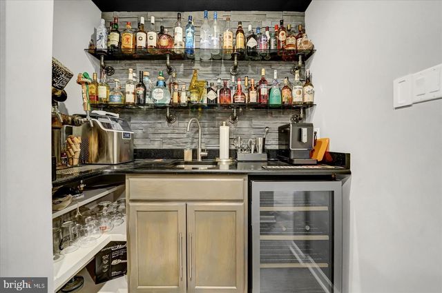 215 GLENNDALE DR, Port Matilda, PA 16870