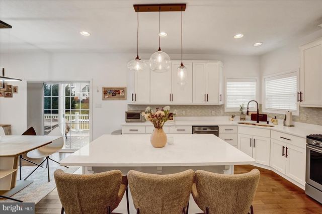 215 GLENNDALE DR, Port Matilda, PA 16870