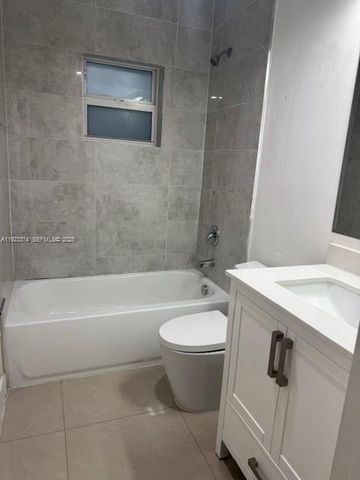 7537 NW 3rd Ave 2, Miami, FL 33150