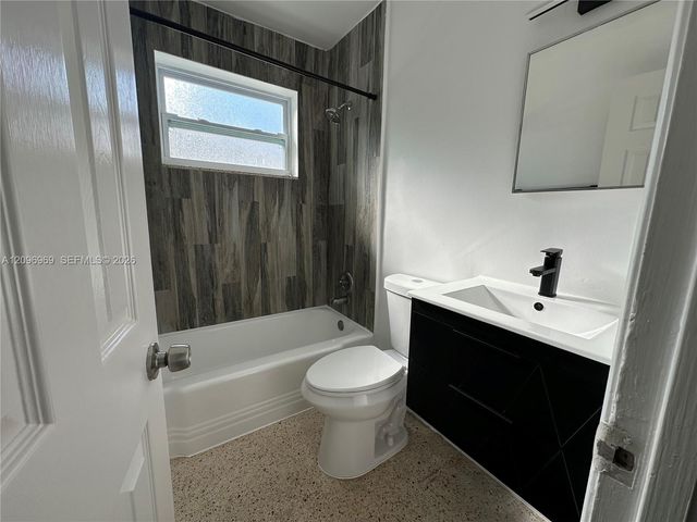510 NE 4th Avenue 510, Hallandale Beach, FL 33009