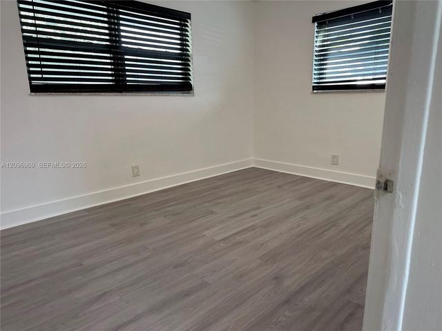 510 NE 4th Avenue 510, Hallandale Beach, FL 33009
