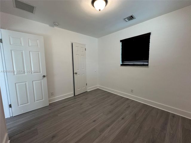 510 NE 4th Avenue 510, Hallandale Beach, FL 33009