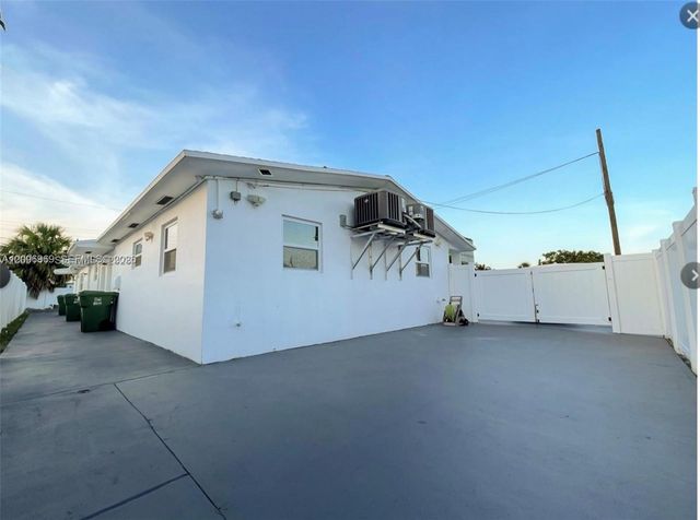 510 NE 4th Avenue 510, Hallandale Beach, FL 33009