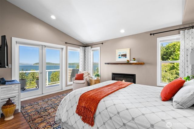 8625 Leeward Avenue NW, Seabeck, WA 98380