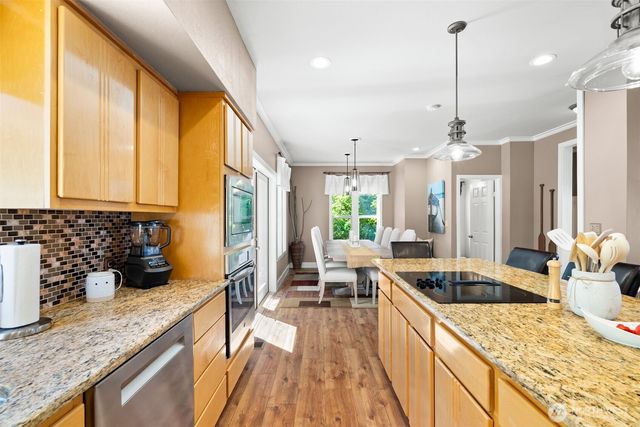 8625 Leeward Avenue NW, Seabeck, WA 98380