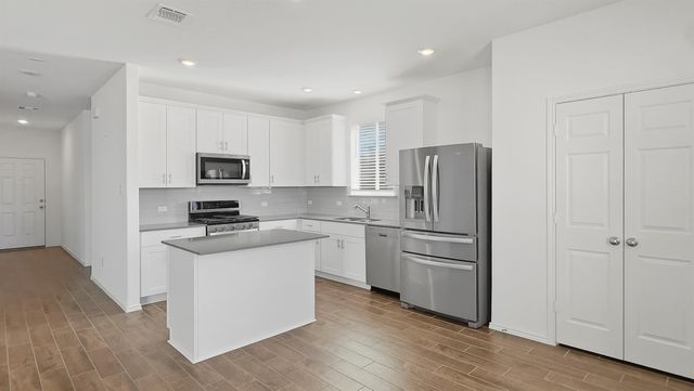 1625 Brimhurst DR, Leander, TX 78641