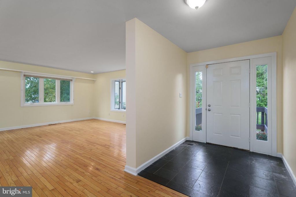 21 EXETER CT, PRINCETON, NJ 08540 — photo 4