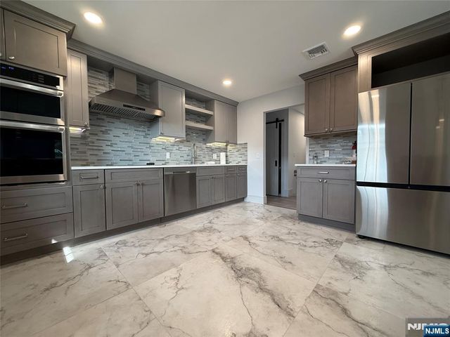 2357 Linwood Avenue, Fort Lee, NJ 07024