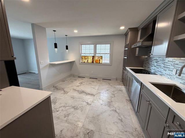 2357 Linwood Avenue, Fort Lee, NJ 07024