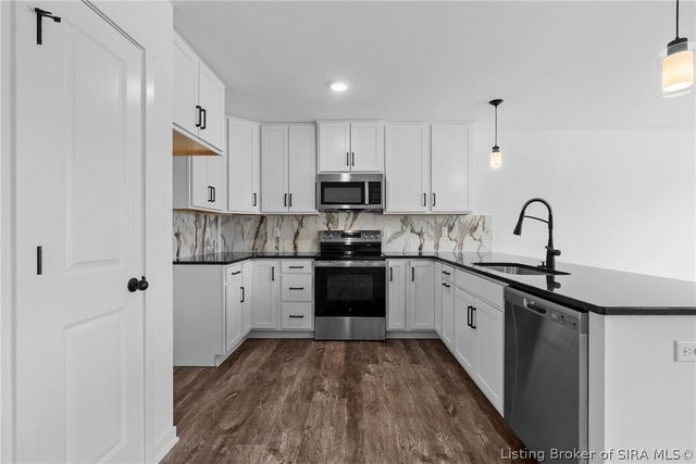 7043 Oaken Lane 231, Lanesville, IN 47136