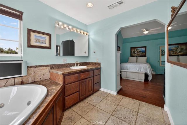 6263 E Northfield, Anaheim, CA 92807