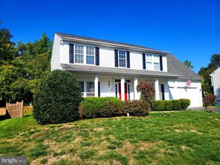 17734 AVENEL LN, Dumfries, VA 22026