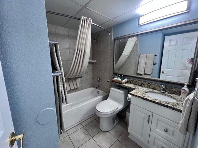 6102 Seawall Boulevard 321, Galveston, TX 77551