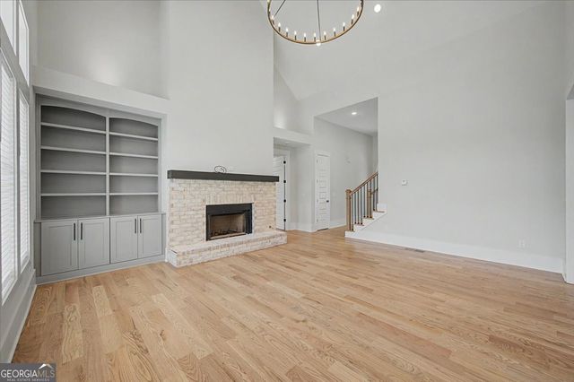 217 Laura Lake Road, Marietta, GA 30066