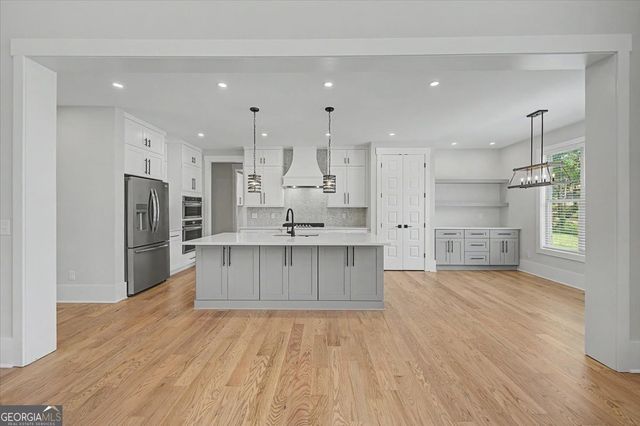 217 Laura Lake Road, Marietta, GA 30066