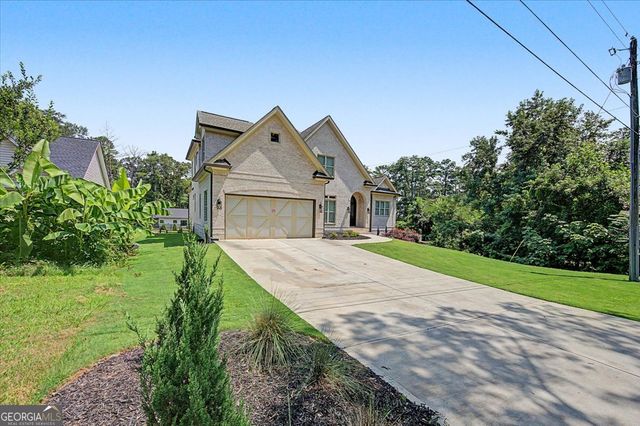 217 Laura Lake Road, Marietta, GA 30066