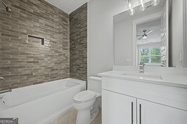 217 Laura Lake Road, Marietta, GA 30066