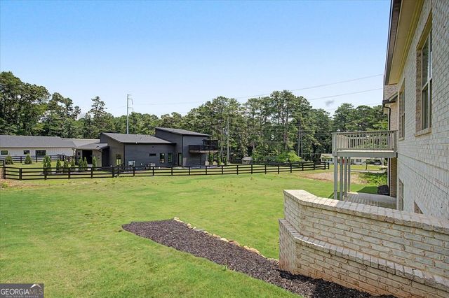 217 Laura Lake Road, Marietta, GA 30066
