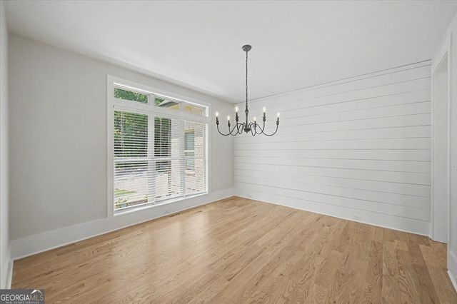 217 Laura Lake Road, Marietta, GA 30066