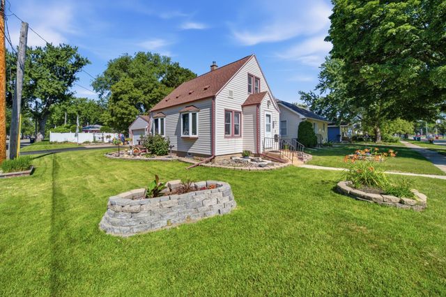 1253 8th Avenue SE, Rochester, MN 55904