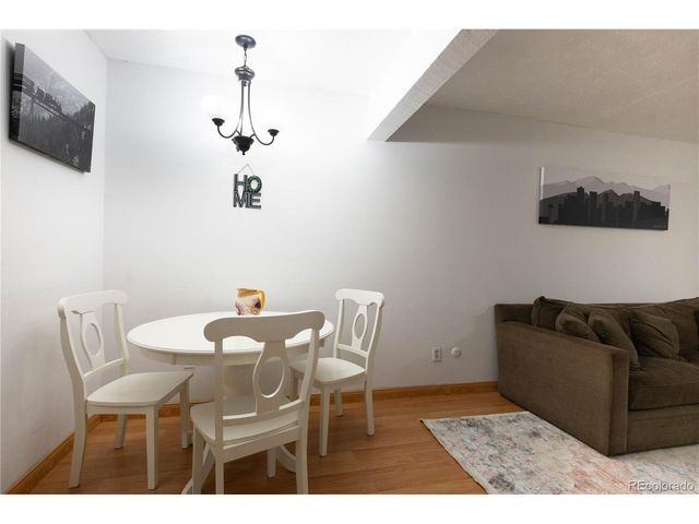 1517 S Owens St 5, Denver, CO 80232