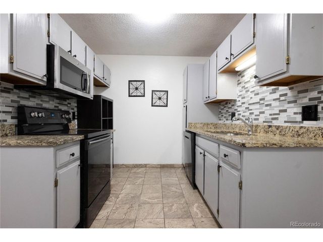 1517 S Owens St 5, Denver, CO 80232