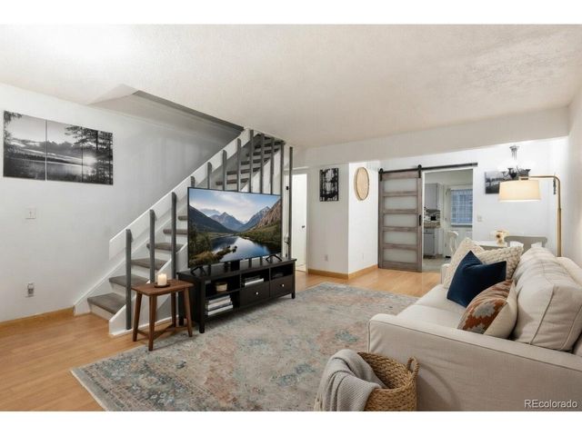 1517 S Owens St 5, Denver, CO 80232