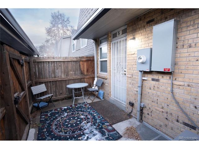 1517 S Owens St 5, Denver, CO 80232