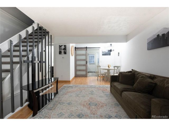 1517 S Owens St 5, Denver, CO 80232
