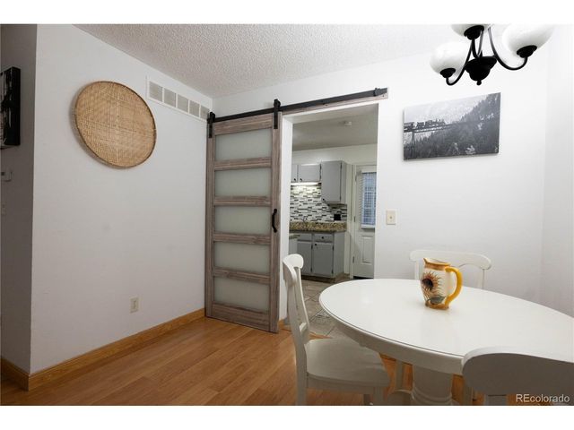 1517 S Owens St 5, Denver, CO 80232