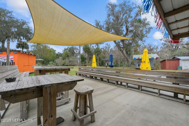 337 S HIGHWAY 17, East Palatka, FL 32131