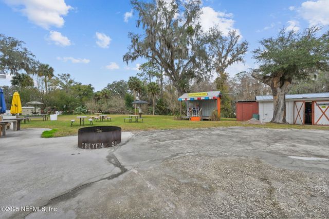 337 S HIGHWAY 17, East Palatka, FL 32131