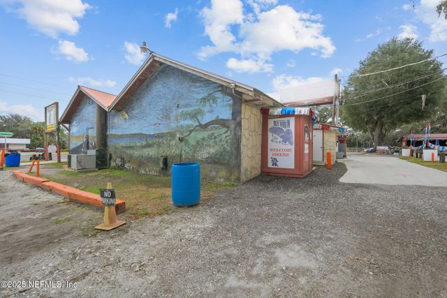 337 S HIGHWAY 17, East Palatka, FL 32131