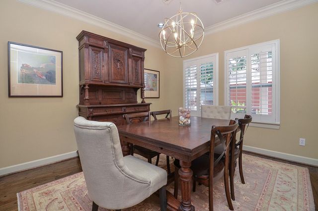 1106 W 18th Street, Houston, TX 77008