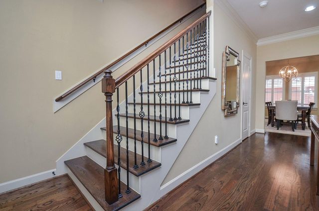 1106 W 18th Street, Houston, TX 77008