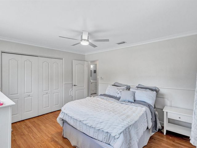 4451 14TH AVENUE N, St Petersburg, FL 33713